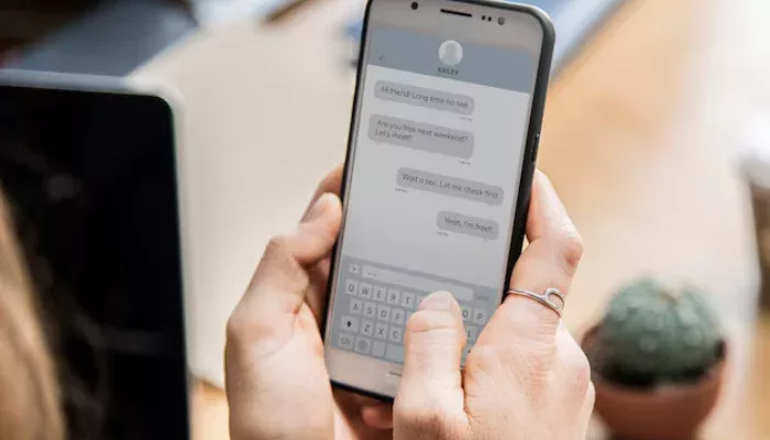 cara menghapus chat wa yang tidak bisa dihapus